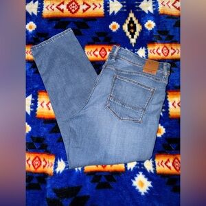 Tommy Bahama Men’s Jeans Straight fit size 38x30